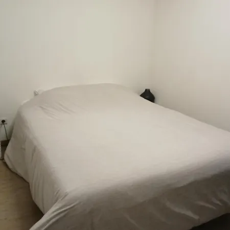 Familial Avec Terrasse, Proche De Metz דירה *