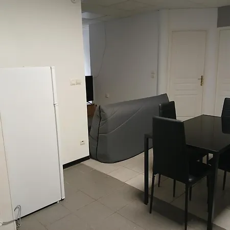 דירה Familial Avec Terrasse, Proche De Metz Rémilly