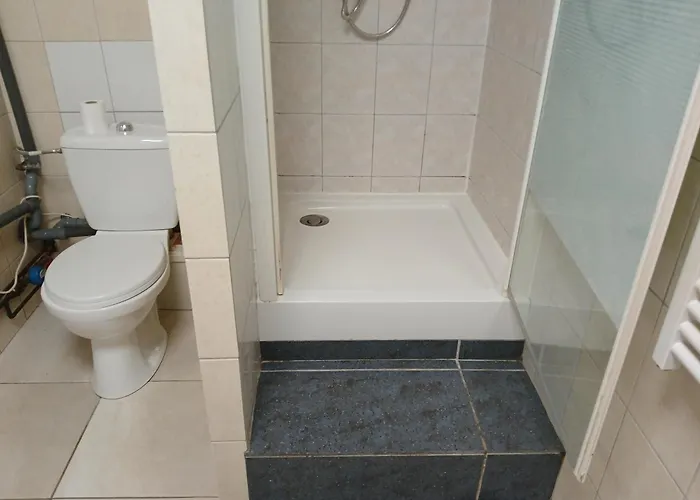 Familial Avec Terrasse, Proche De Metz *