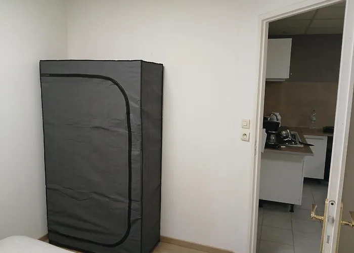 Familial Avec Terrasse, Proche De Metz شقة